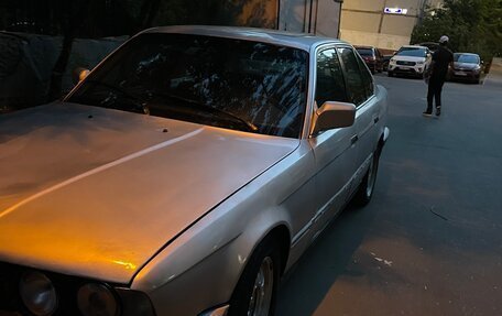 BMW 5 серия, 1990 год, 300 000 рублей, 4 фотография