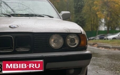BMW 5 серия, 1990 год, 300 000 рублей, 8 фотография