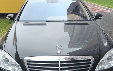 Mercedes-Benz S-Класс, 2009 год, 2 800 000 рублей, 1 фотография