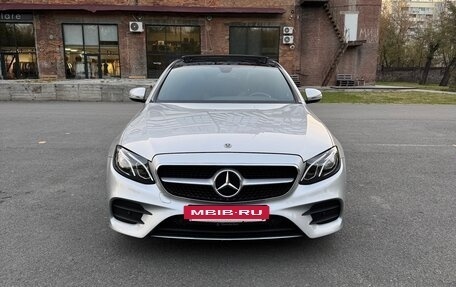 Mercedes-Benz E-Класс, 2018 год, 3 290 000 рублей, 3 фотография