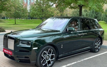 Rolls-Royce Cullinan, 2023 год, 49 900 000 рублей, 1 фотография