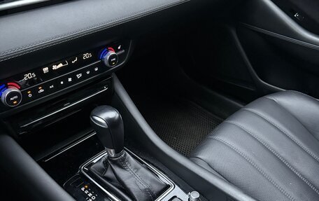 Mazda 6, 2021 год, 3 000 000 рублей, 16 фотография