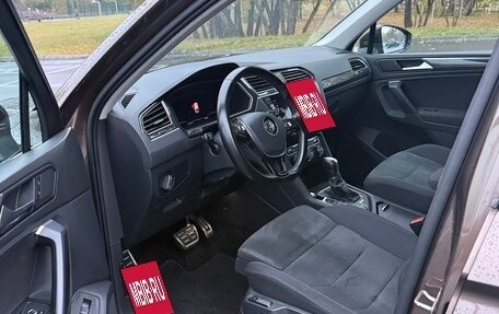 Volkswagen Tiguan II, 2019 год, 2 300 000 рублей, 6 фотография