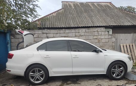 Volkswagen Jetta VI, 2013 год, 700 000 рублей, 7 фотография