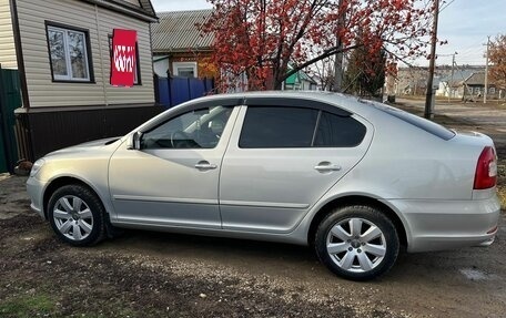 Skoda Octavia, 2012 год, 895 000 рублей, 3 фотография