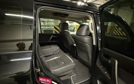 Toyota Land Cruiser 200, 2007 год, 2 400 000 рублей, 7 фотография
