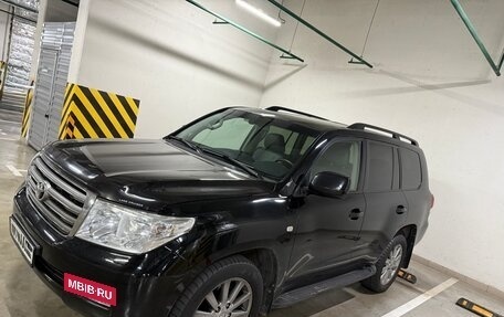 Toyota Land Cruiser 200, 2007 год, 2 400 000 рублей, 3 фотография
