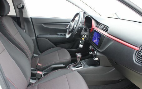 KIA Rio IV, 2021 год, 1 575 000 рублей, 13 фотография