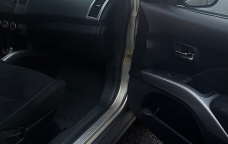 Mitsubishi Outlander III рестайлинг 3, 2008 год, 810 000 рублей, 5 фотография