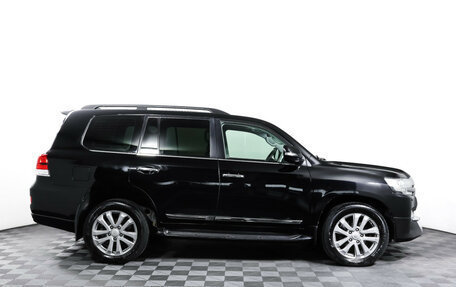 Toyota Land Cruiser 200, 2016 год, 5 490 000 рублей, 4 фотография