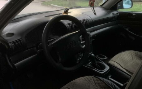 Audi A4, 1996 год, 255 000 рублей, 4 фотография