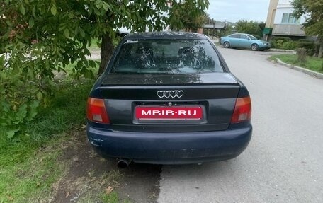 Audi A4, 1996 год, 255 000 рублей, 3 фотография