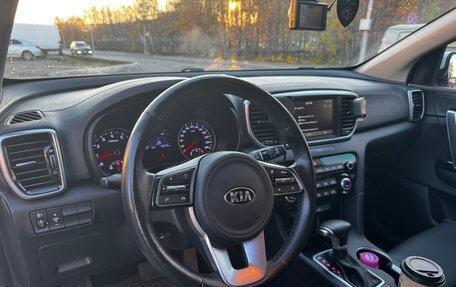 KIA Sportage IV рестайлинг, 2020 год, 2 550 000 рублей, 5 фотография