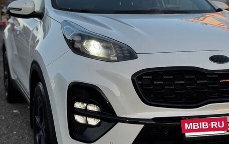 KIA Sportage IV рестайлинг, 2020 год, 2 550 000 рублей, 4 фотография