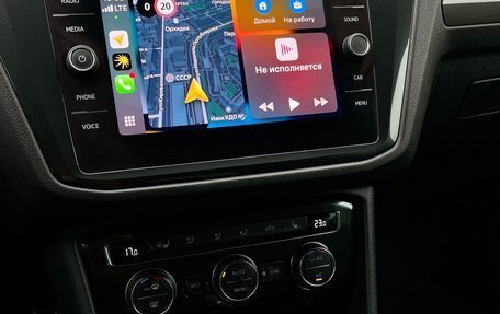 Volkswagen Tiguan II, 2018 год, 2 790 000 рублей, 11 фотография