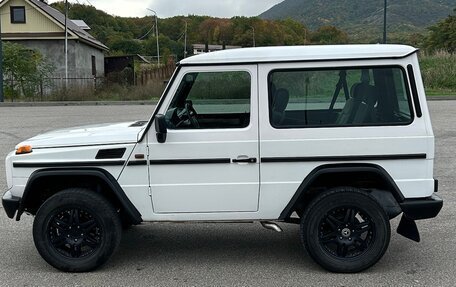 Mercedes-Benz G-Класс W463 рестайлинг _ii, 1995 год, 1 950 000 рублей, 3 фотография