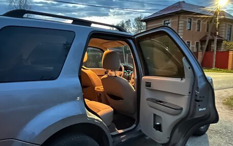 Ford Escape II, 2008 год, 800 000 рублей, 4 фотография