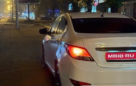 Hyundai Solaris II рестайлинг, 2014 год, 230 000 рублей, 5 фотография