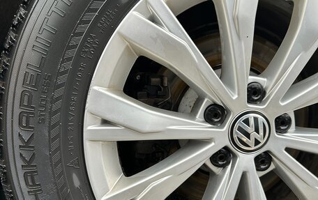 Volkswagen Tiguan II, 2020 год, 2 570 000 рублей, 10 фотография