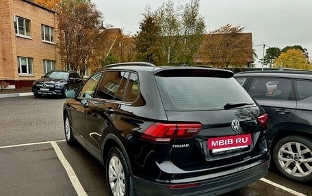 Volkswagen Tiguan II, 2020 год, 2 570 000 рублей, 3 фотография