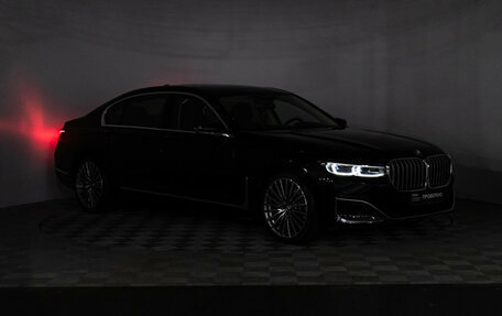 BMW 7 серия, 2019 год, 6 900 000 рублей, 34 фотография