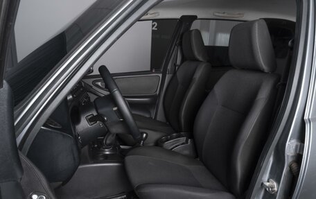 Chevrolet Niva I рестайлинг, 2018 год, 856 000 рублей, 10 фотография