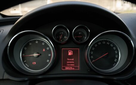 Opel Insignia II рестайлинг, 2013 год, 875 500 рублей, 17 фотография