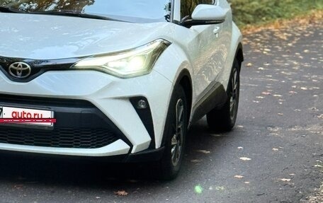 Toyota C-HR I рестайлинг, 2023 год, 3 190 000 рублей, 23 фотография