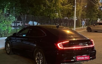 Hyundai Sonata VIII, 2021 год, 2 050 000 рублей, 1 фотография