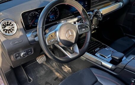 Mercedes-Benz GLB, 2020 год, 4 380 000 рублей, 7 фотография