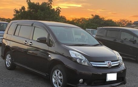 Toyota ISis I, 2017 год, 1 084 000 рублей, 1 фотография