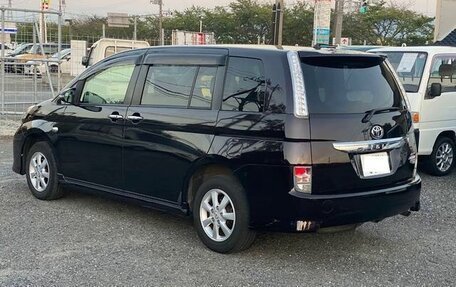 Toyota ISis I, 2017 год, 1 084 000 рублей, 6 фотография