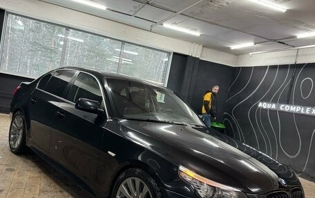 BMW 5 серия, 2008 год, 1 300 000 рублей, 1 фотография