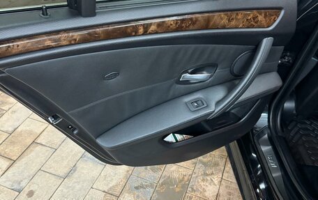 BMW 5 серия, 2008 год, 1 300 000 рублей, 9 фотография