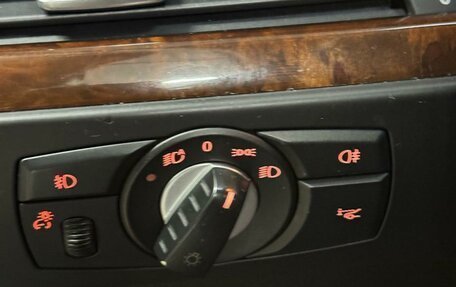 BMW 5 серия, 2008 год, 1 300 000 рублей, 12 фотография