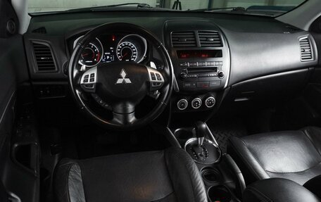 Mitsubishi ASX I рестайлинг, 2011 год, 1 100 000 рублей, 6 фотография