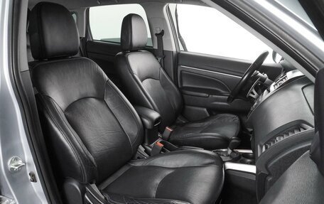 Mitsubishi ASX I рестайлинг, 2011 год, 1 100 000 рублей, 8 фотография