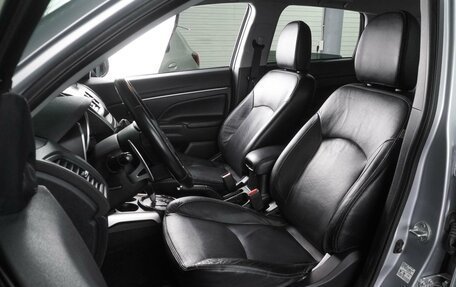 Mitsubishi ASX I рестайлинг, 2011 год, 1 100 000 рублей, 10 фотография