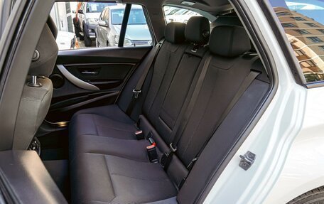 BMW 3 серия, 2017 год, 1 580 000 рублей, 7 фотография