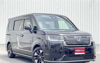 Honda Stepwgn, 2022 год, 2 400 000 рублей, 1 фотография