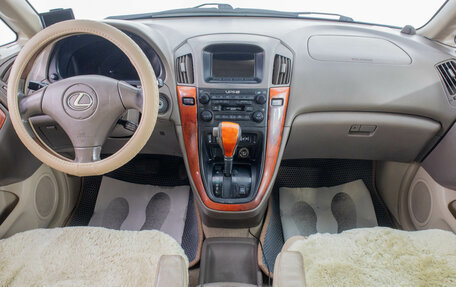 Lexus RX IV рестайлинг, 2002 год, 1 049 000 рублей, 10 фотография