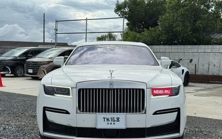 Rolls-Royce Ghost Series II рестайлинг, 2021 год, 33 000 000 рублей, 2 фотография