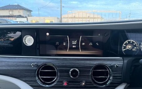 Rolls-Royce Ghost Series II рестайлинг, 2021 год, 33 000 000 рублей, 25 фотография