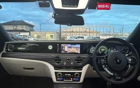 Rolls-Royce Ghost Series II рестайлинг, 2021 год, 33 000 000 рублей, 16 фотография