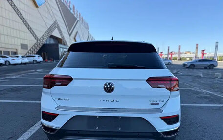 Volkswagen T-Roc I, 2022 год, 1 400 000 рублей, 5 фотография