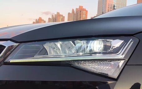 Skoda Superb III рестайлинг, 2022 год, 2 136 000 рублей, 9 фотография
