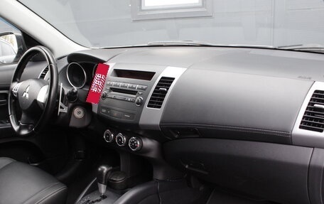 Mitsubishi Outlander III рестайлинг 3, 2011 год, 1 195 000 рублей, 5 фотография