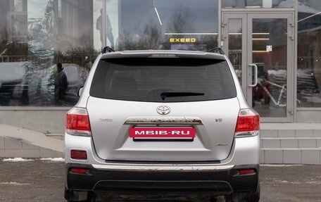 Toyota Highlander III, 2012 год, 2 050 000 рублей, 6 фотография