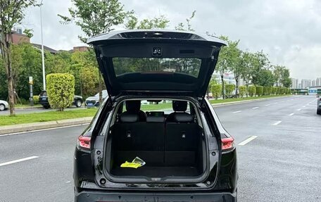 Honda Vezel, 2023 год, 1 657 030 рублей, 3 фотография