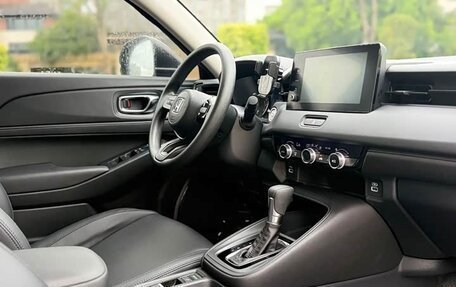 Honda Vezel, 2023 год, 1 657 030 рублей, 13 фотография